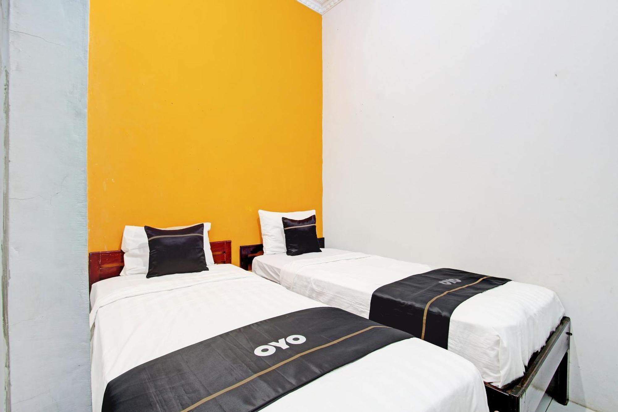 Capital O 92929 Hotel New Tirta Kencana Syariah Тегал Екстериор снимка