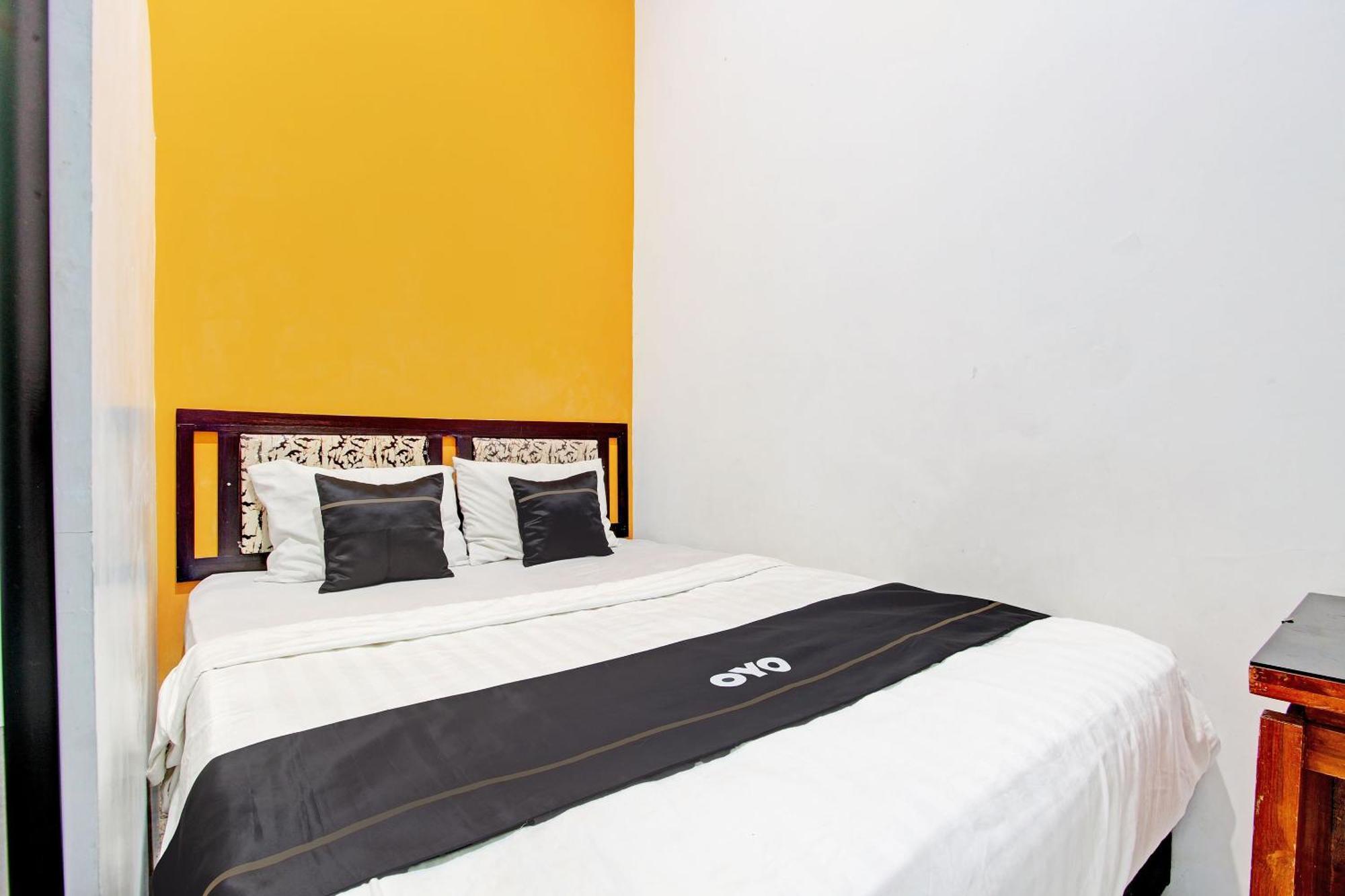 Capital O 92929 Hotel New Tirta Kencana Syariah Тегал Екстериор снимка