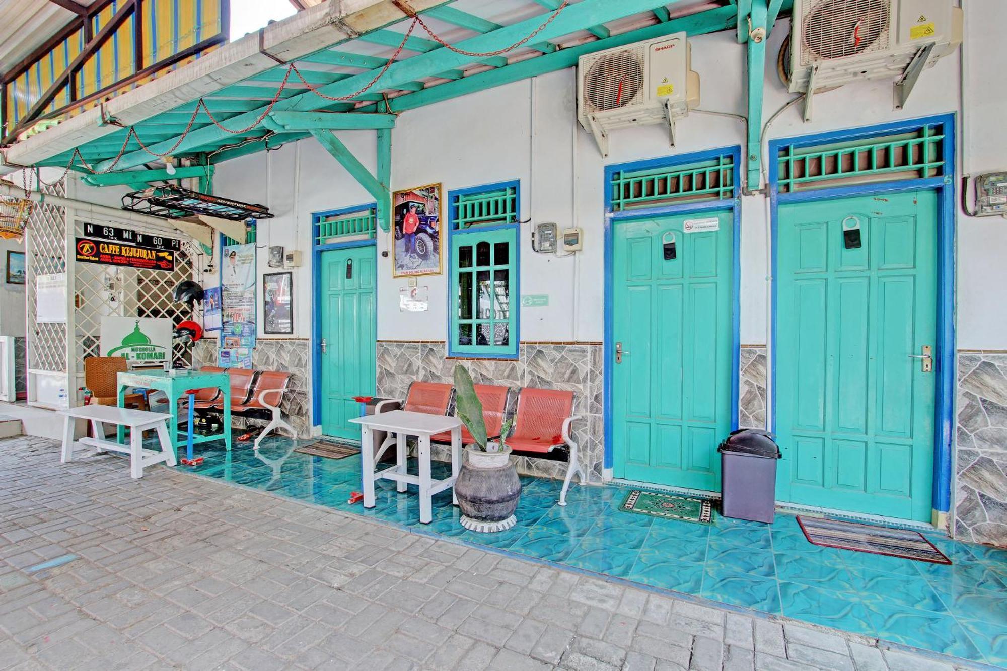 Capital O 92929 Hotel New Tirta Kencana Syariah Тегал Екстериор снимка